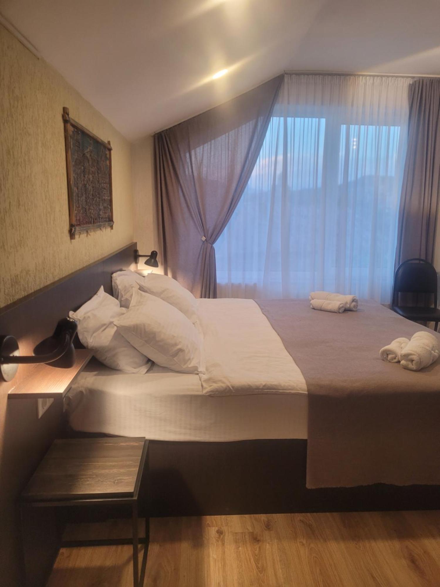 Lea Guest House Tbiliszi Szoba fotó
